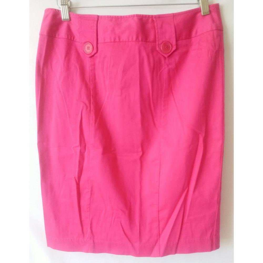 NYCC pink skirt Size 10